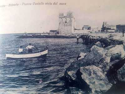 Nel 700 fu usata per la riscossione dei dazi e rimase a lungo isolata, visto che attorno c'erano solo vigneti